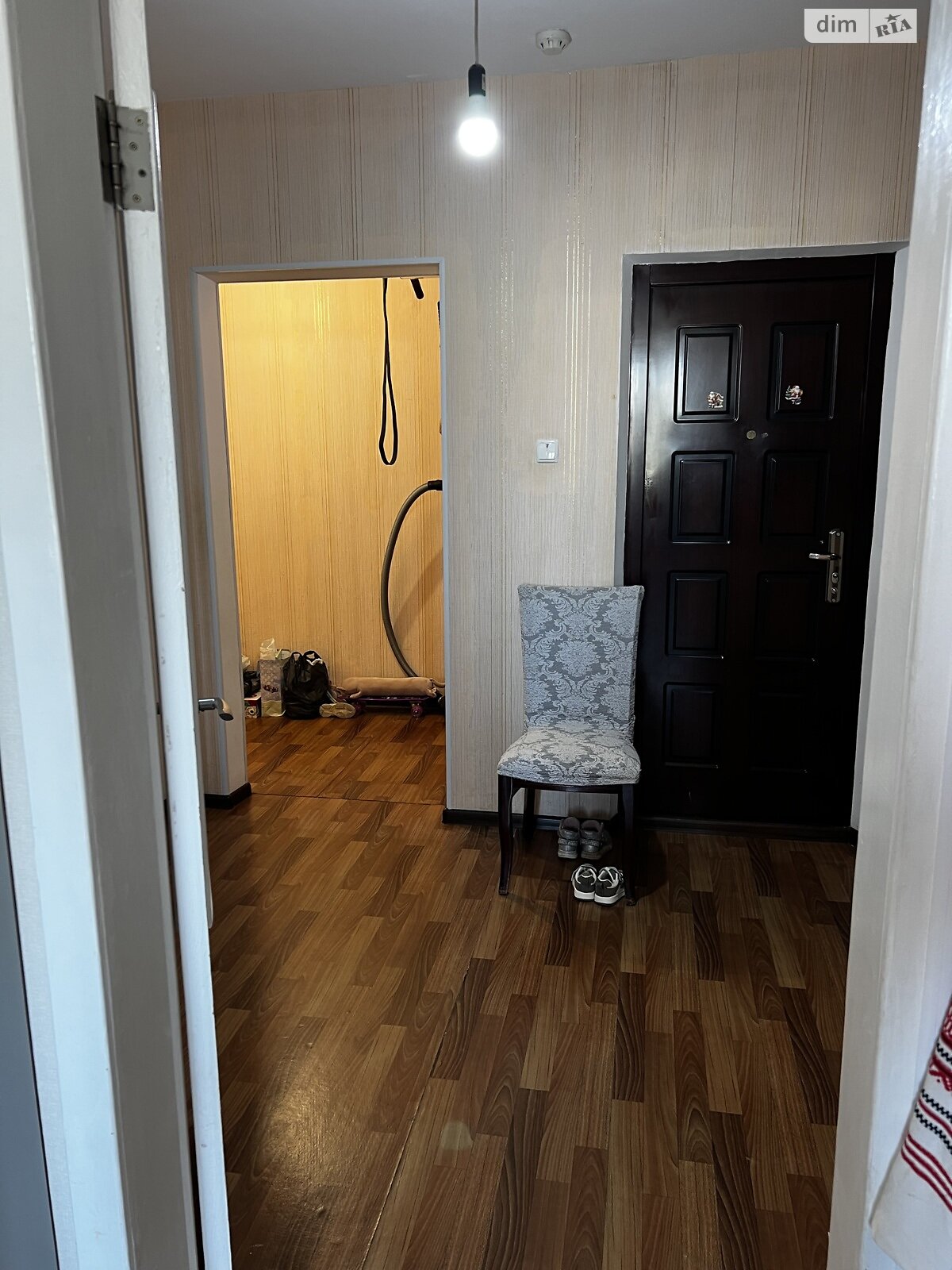 Продажа трехкомнатной квартиры в Василькове, на ул. Первого Мая 12/1, фото 1 Продажа трехкомнатной квартиры в Василькове, на ул. Первого Мая 12/1, фото 1