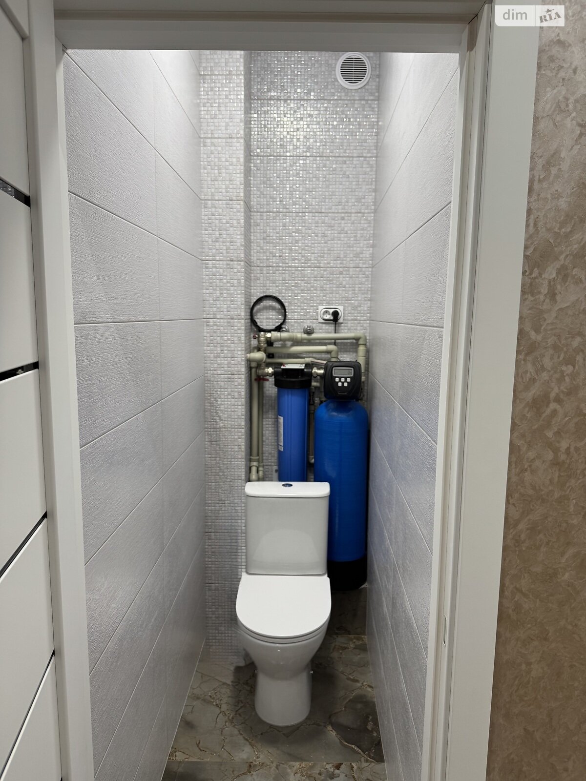 Продаж трикімнатної квартири в Василькові, на вул. Михайла Грушевського 16, район Васильків фото 1 Продаж трикімнатної квартири в Василькові, на вул. Михайла Грушевського 16, район Васильків фото 1