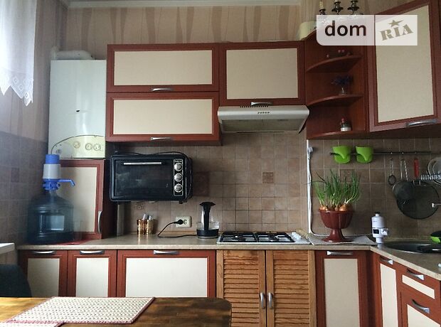 Продажа двухкомнатной квартиры в Василькове, на Грушевського 28 район Васильков фото 1 Продажа двухкомнатной квартиры в Василькове, на Грушевського 28 район Васильков фото 1