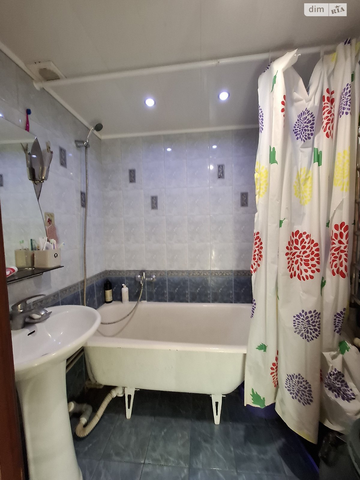 Продаж трикімнатної квартири в Васищеве, на вул. Орешкова 5, фото 1