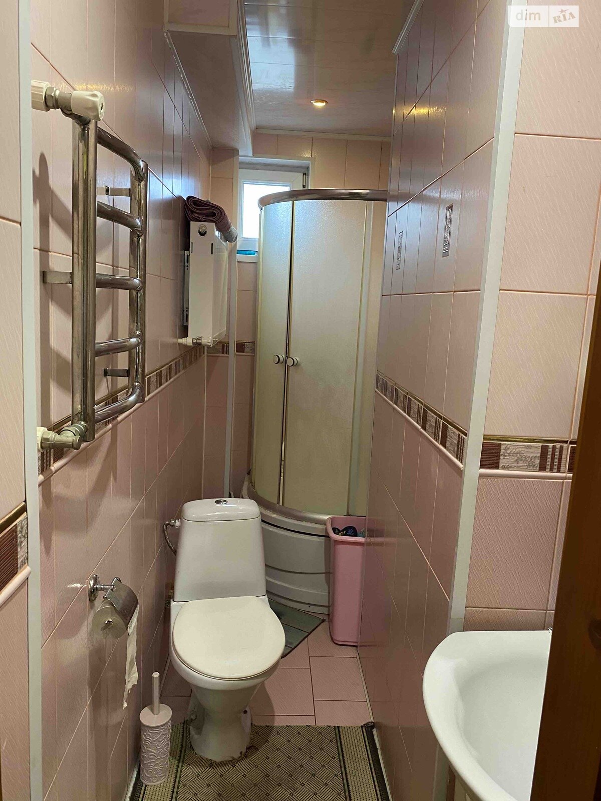 Продаж трикімнатної квартири в Ватутіне, на просп. Незалежності 2, фото 1