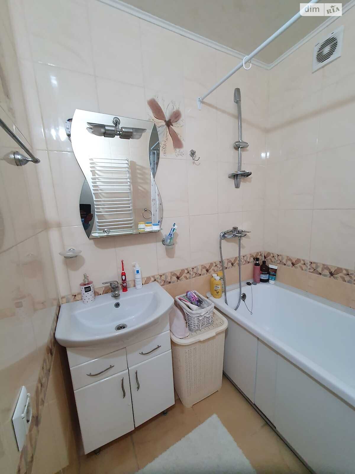 Продаж двокімнатної квартири в Великій Березовиці, на вул. Микулинецька 8, район Кемпінг фото 1 Продаж двокімнатної квартири в Великій Березовиці, на вул. Микулинецька 8, район Кемпінг фото 1