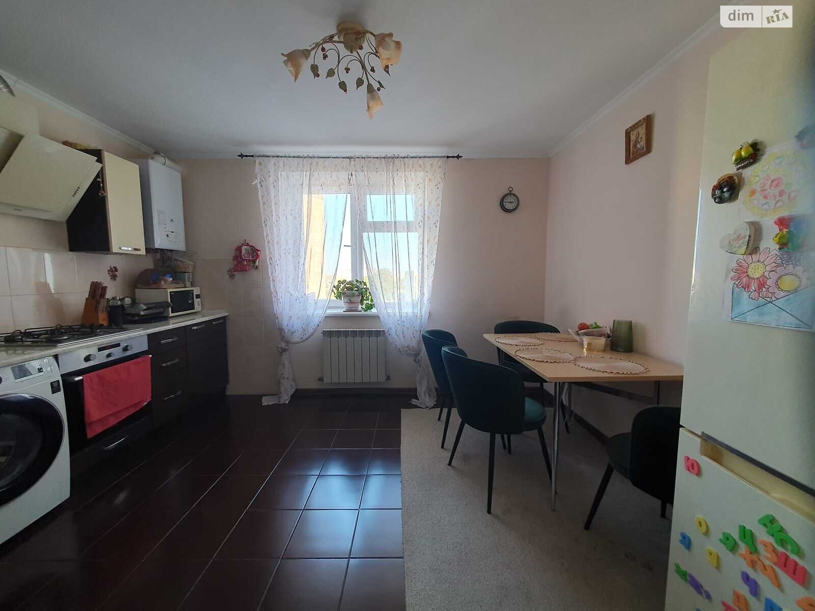 Продаж двокімнатної квартири в Великій Березовиці, на вул. Микулинецька 8, район Кемпінг фото 1 Продаж двокімнатної квартири в Великій Березовиці, на вул. Микулинецька 8, район Кемпінг фото 1