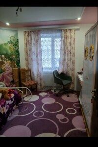 Продаж трикімнатної квартири в Великій Березовиці, на вул. Микулинецька, район Кемпінг фото 2