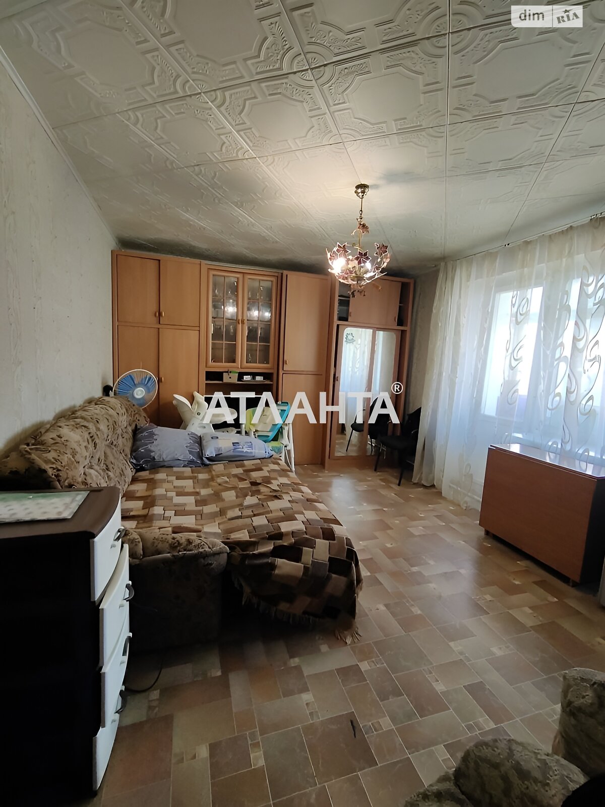 Продажа трехкомнатной квартиры в Великодолинском, на ул. Энтузиастов, фото 1 Продажа трехкомнатной квартиры в Великодолинском, на ул. Энтузиастов, фото 1
