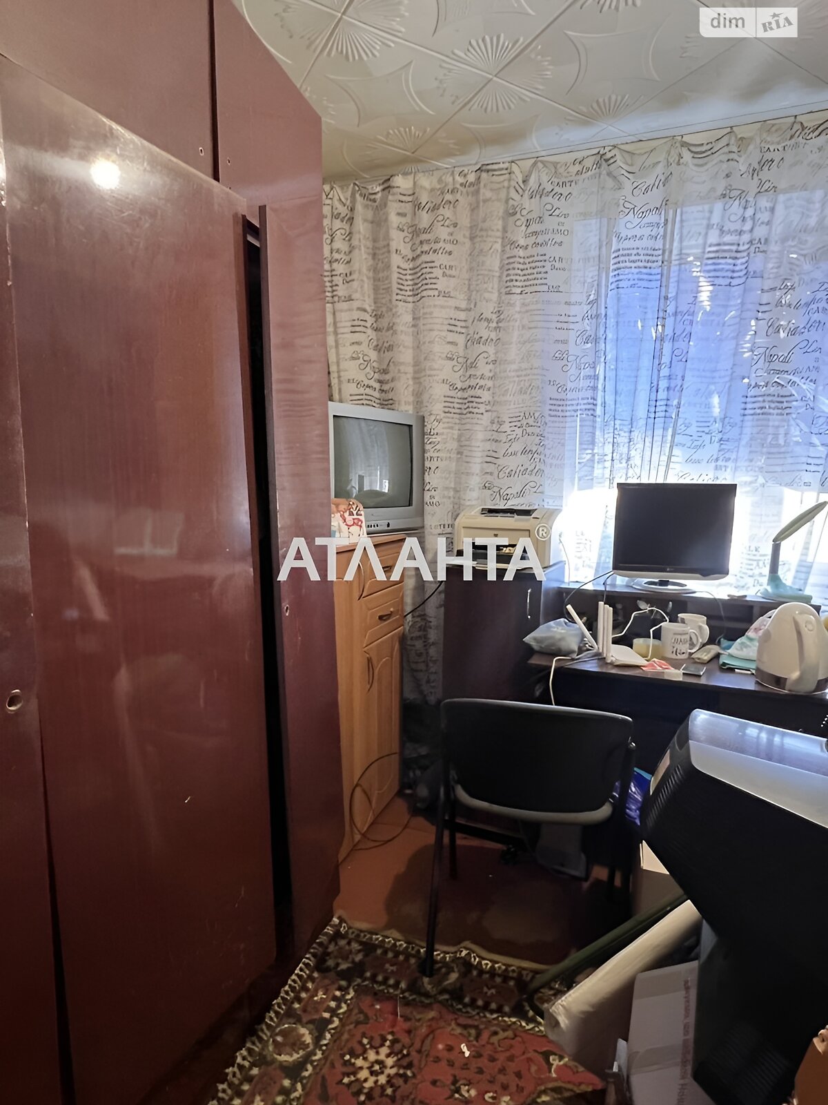 Продажа трехкомнатной квартиры в Великодолинском, на ул. Энтузиастов, фото 1 Продажа трехкомнатной квартиры в Великодолинском, на ул. Энтузиастов, фото 1