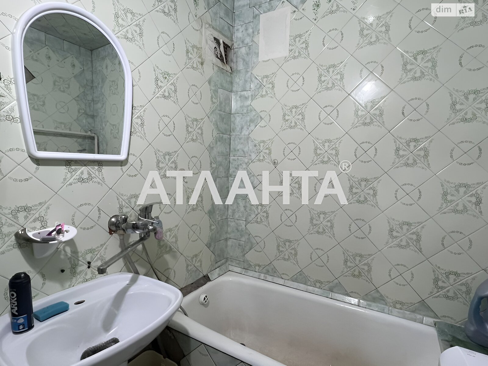 Продажа трехкомнатной квартиры в Великодолинском, на ул. Энтузиастов, фото 1 Продажа трехкомнатной квартиры в Великодолинском, на ул. Энтузиастов, фото 1
