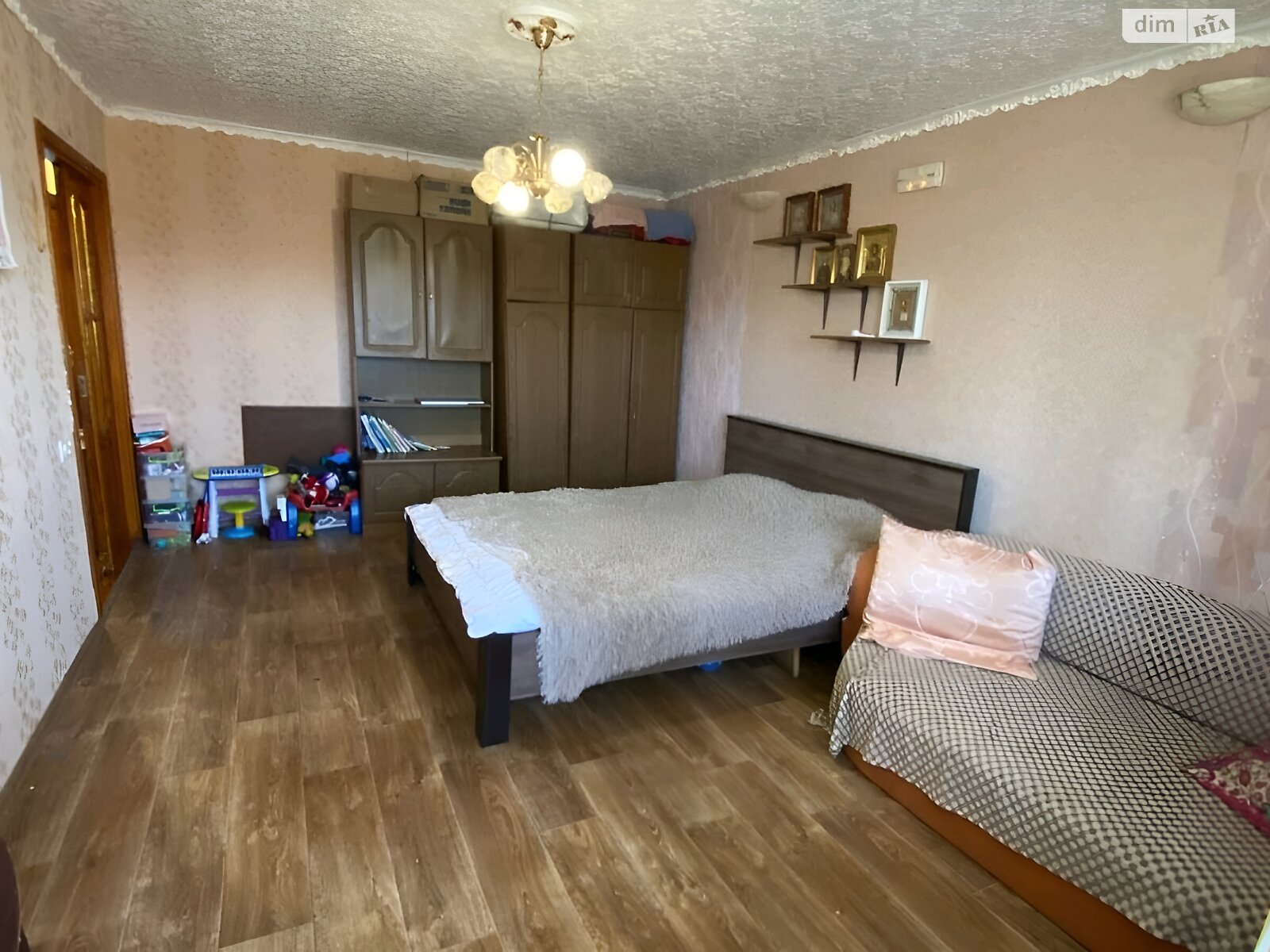 Продаж однокімнатної квартири в Великодолинському, на вул. Ентузіастів, фото 1 Продаж однокімнатної квартири в Великодолинському, на вул. Ентузіастів, фото 1