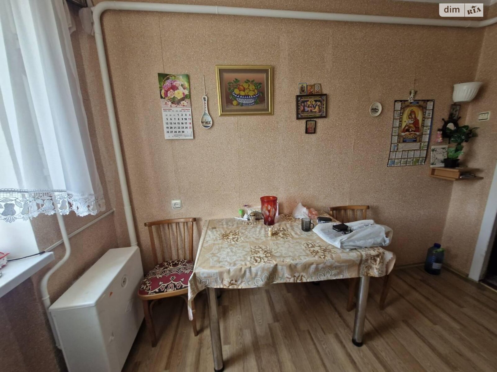 Продажа трехкомнатной квартиры в Великодолинском, на ул. Энтузиастов, фото 1 Продажа трехкомнатной квартиры в Великодолинском, на ул. Энтузиастов, фото 1