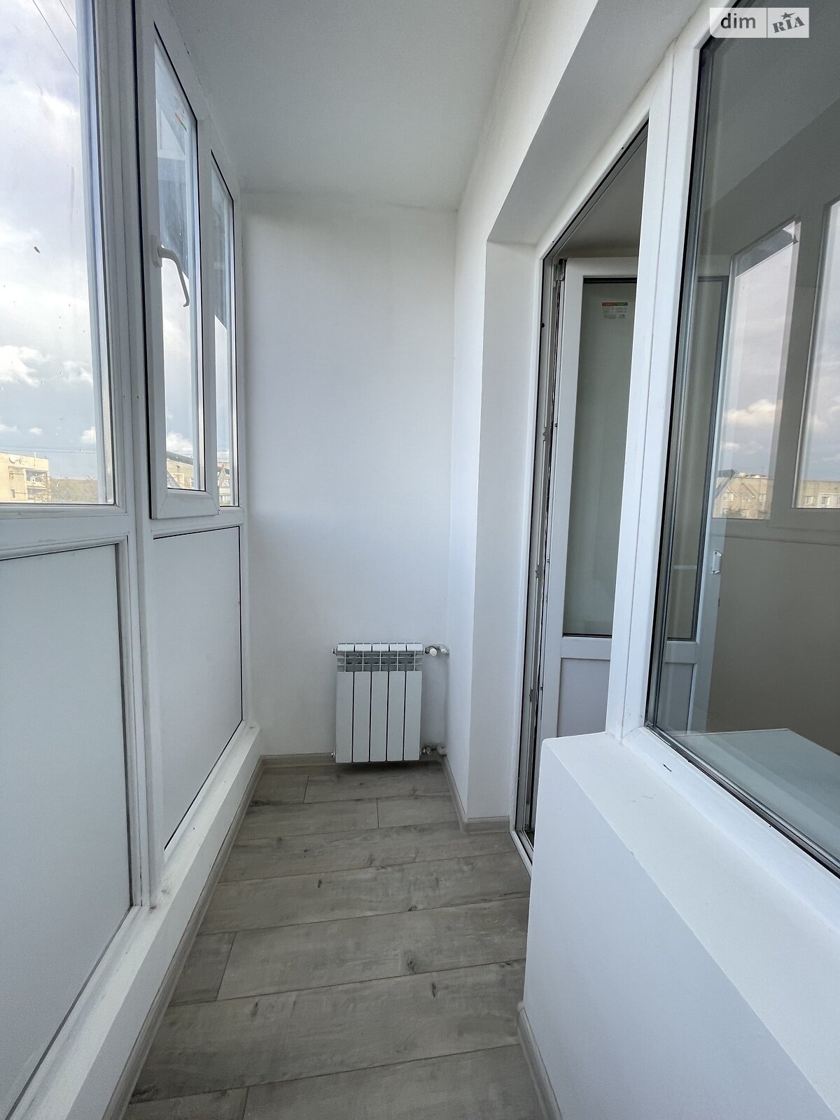 Продажа двухкомнатной квартиры в Великодолинском, на ул. Энтузиастов, фото 1