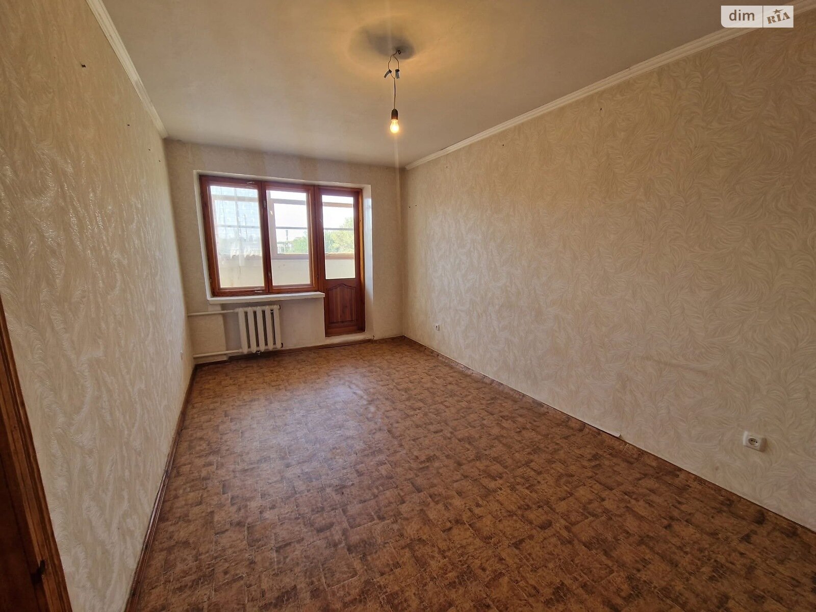 Продажа трехкомнатной квартиры в Великодолинском, на ул. Энтузиастов, фото 1 Продажа трехкомнатной квартиры в Великодолинском, на ул. Энтузиастов, фото 1