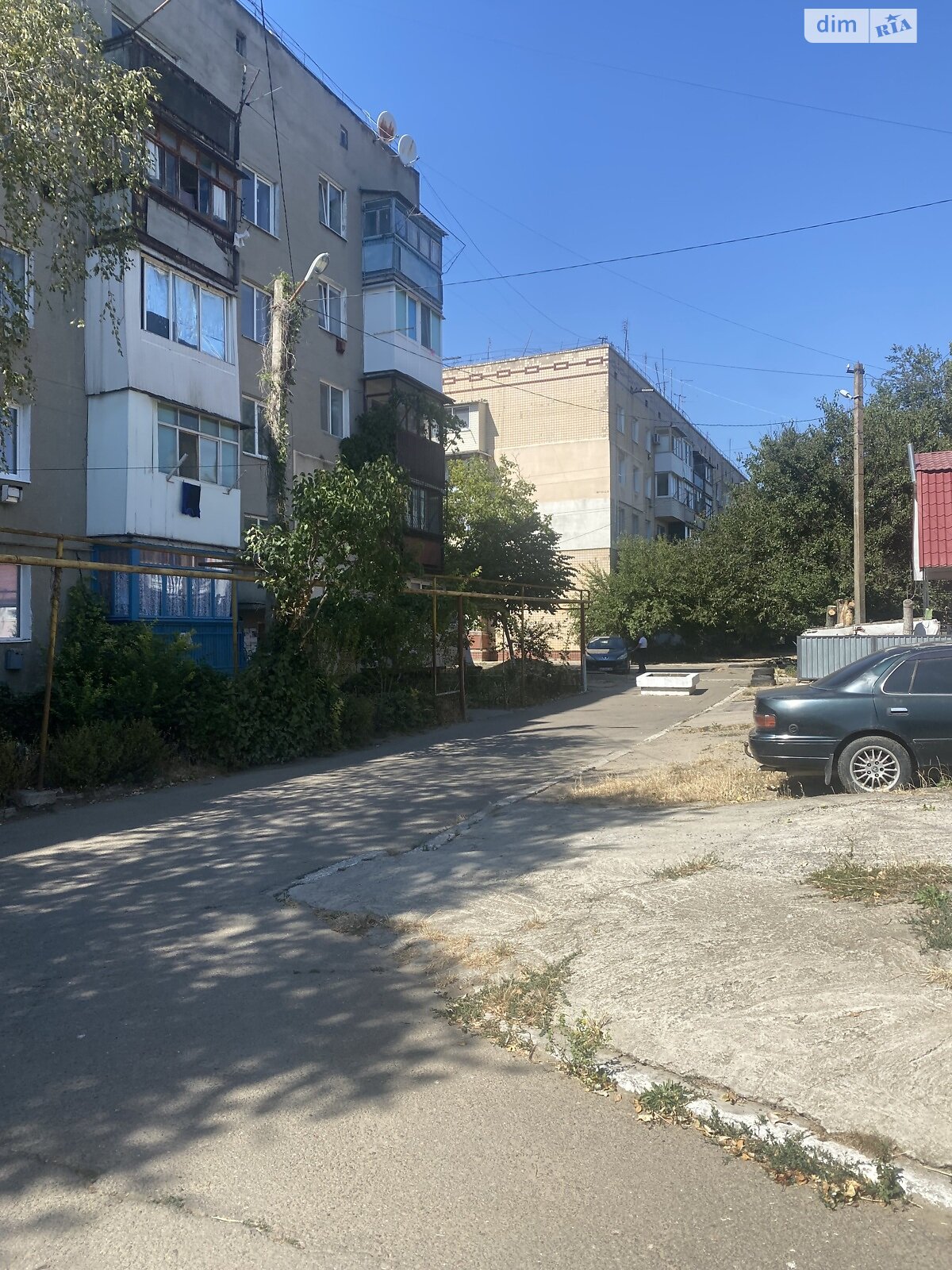 Продажа трехкомнатной квартиры в Великодолинском, на ул. Энтузиастов, фото 1 Продажа трехкомнатной квартиры в Великодолинском, на ул. Энтузиастов, фото 1