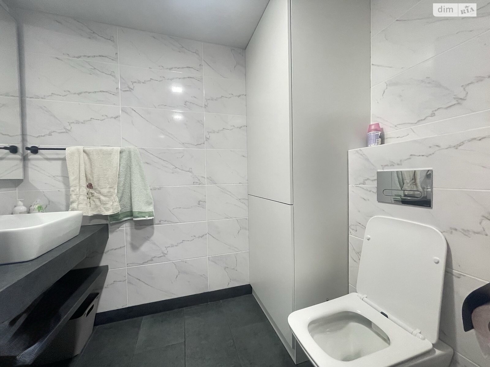 Продажа двухкомнатной квартиры в Великодолинском, на ул. Мариинская, фото 1