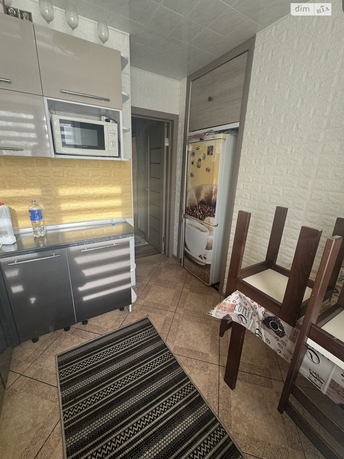 Продажа двухкомнатной квартиры в Великодолинском, на ул. Промышленная 8, фото 1