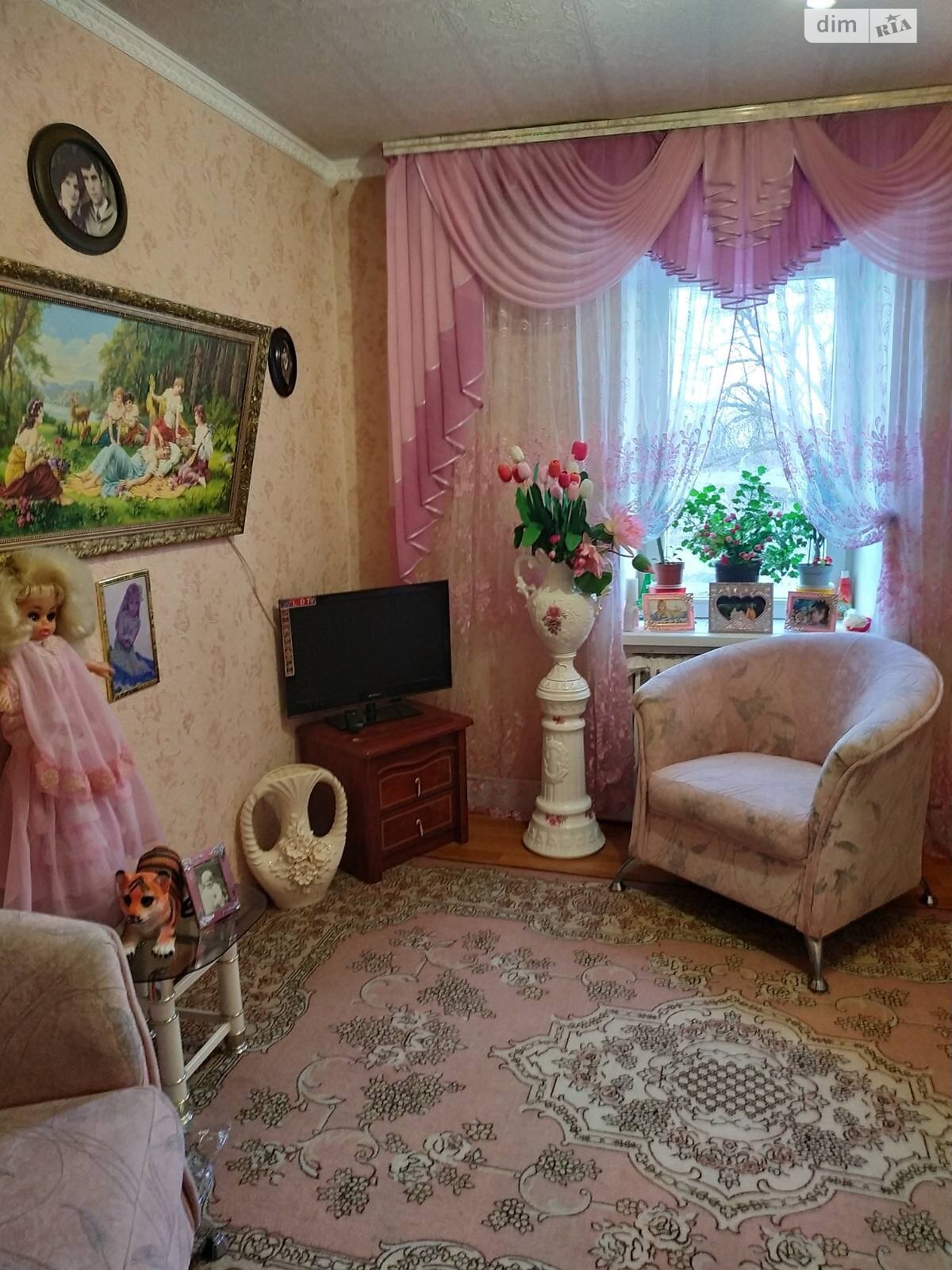 Продажа трехкомнатной квартиры в Верхнеднепровске, на ул. Яблоневая 30, район Верхнеднепровск фото 1 Продажа трехкомнатной квартиры в Верхнеднепровске, на ул. Яблоневая 30, район Верхнеднепровск фото 1