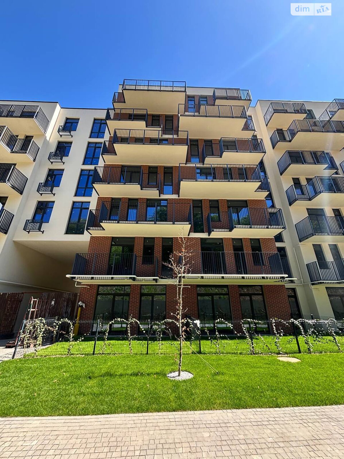 Продаж однокімнатної квартири в Винниках, на вул. Галицька 4, фото 1 Продаж однокімнатної квартири в Винниках, на вул. Галицька 4, фото 1