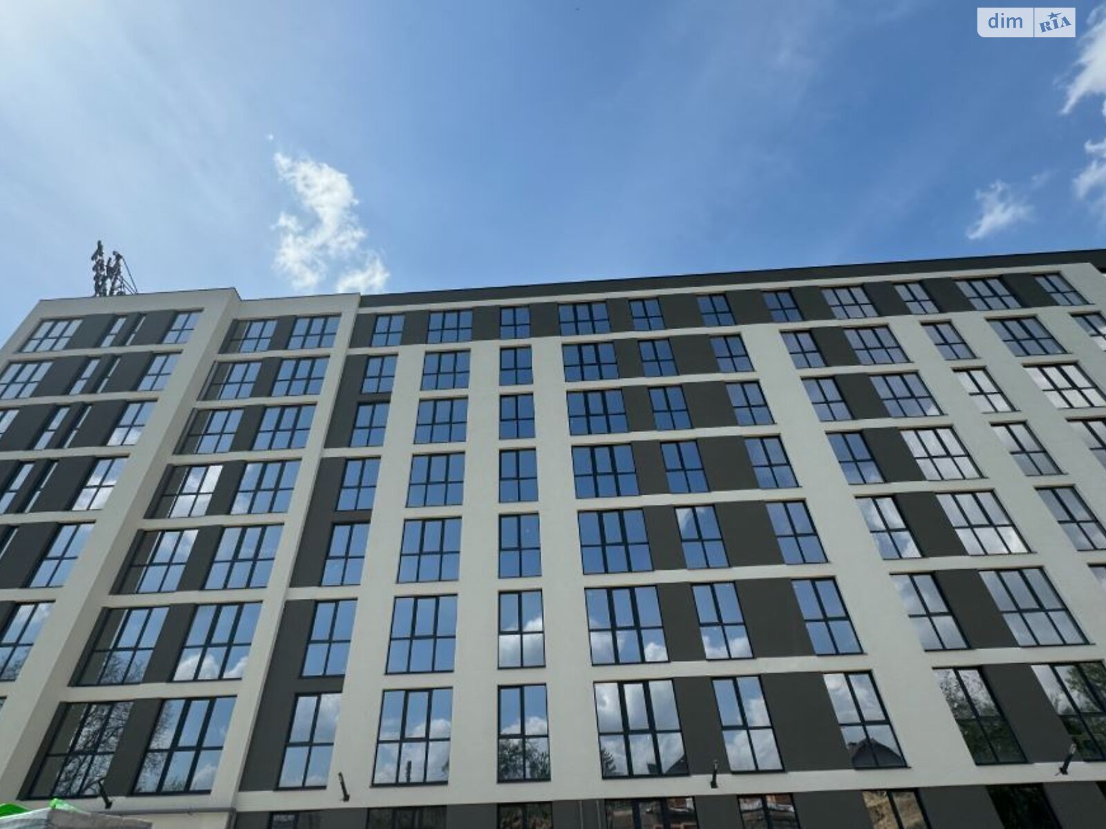 Продажа двухкомнатной квартиры в Винниках, на ул. Лесная, фото 2 Продажа двухкомнатной квартиры в Винниках, на ул. Лесная, фото 2