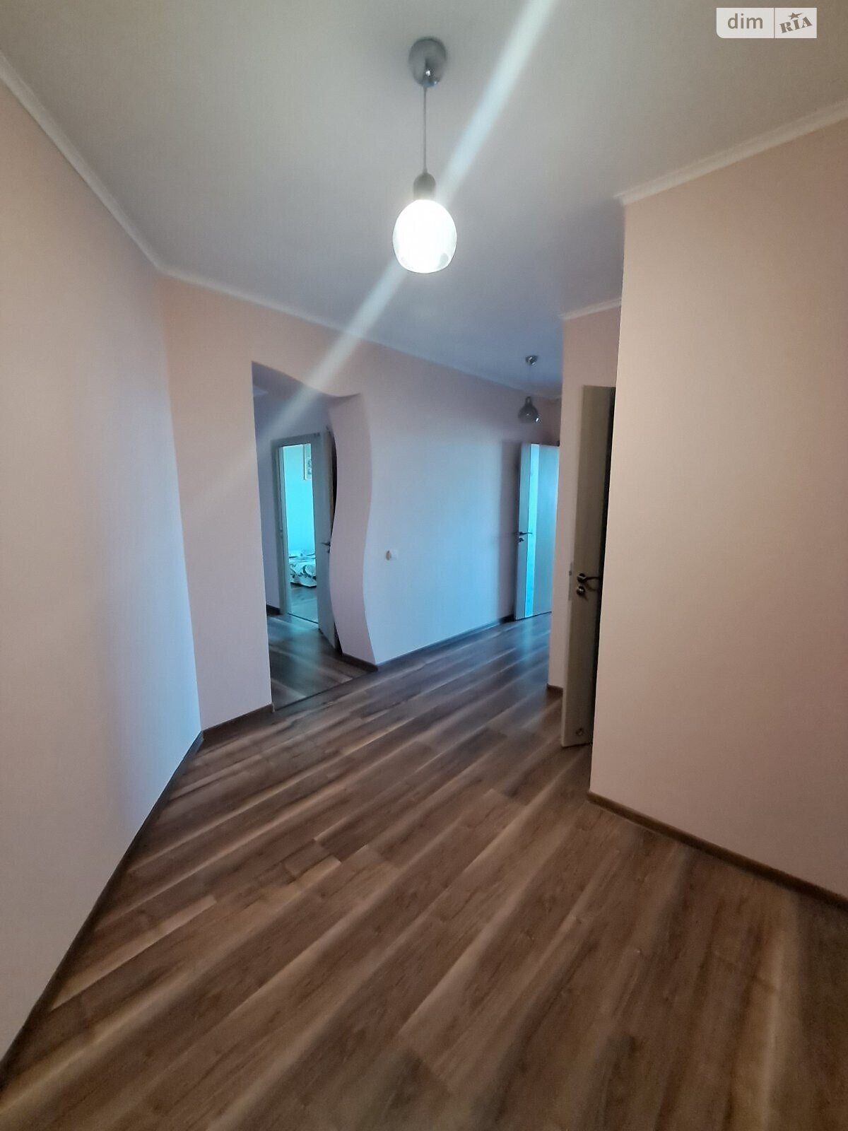 Продажа двухкомнатной квартиры в Винниках, на ул. Академика Сахарова 13, район Лычаковский фото 1 Продажа двухкомнатной квартиры в Винниках, на ул. Академика Сахарова 13, район Лычаковский фото 1