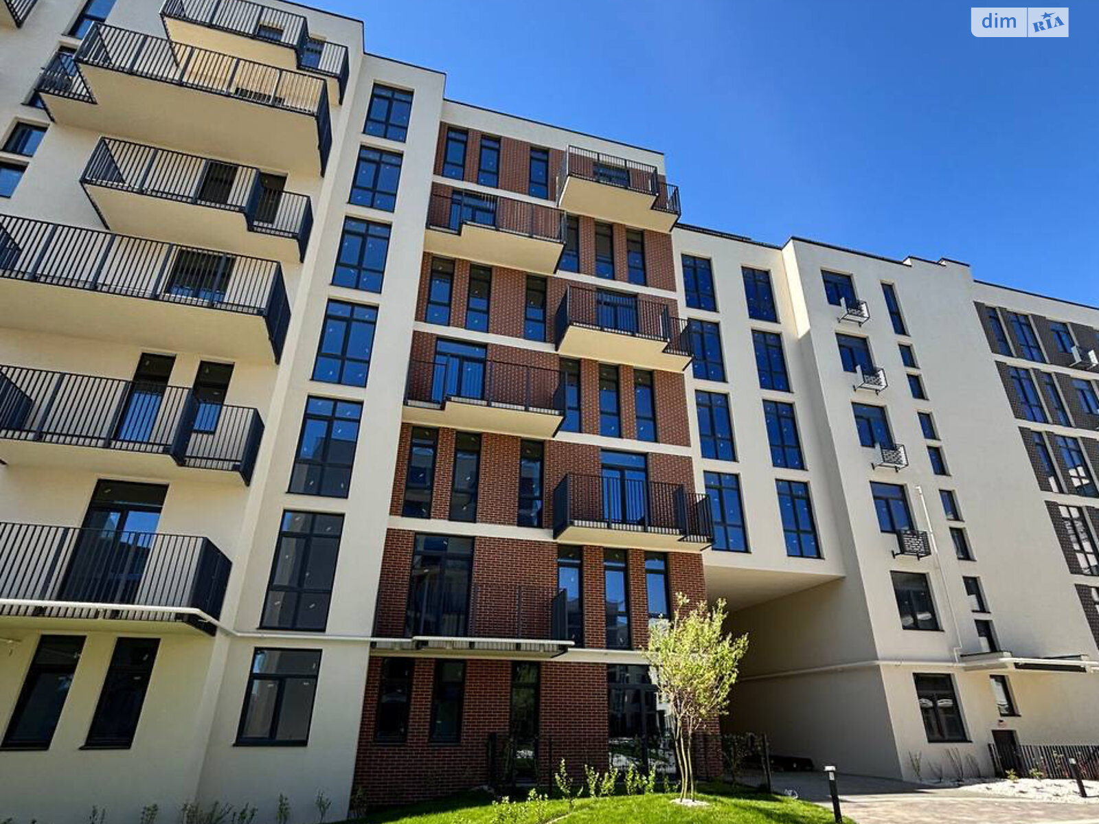 Продаж двокімнатної квартири в Винниках, на вул. Галицька, район Личаківський фото 1 Продаж двокімнатної квартири в Винниках, на вул. Галицька, район Личаківський фото 1