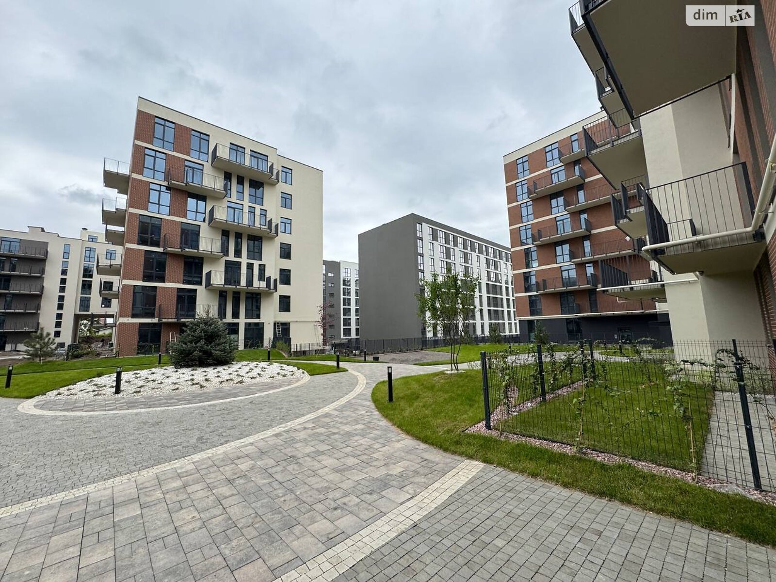 Продаж однокімнатної квартири в Винниках, на вул. Галицька 3 корпус 8, район Личаківський фото 1 Продаж однокімнатної квартири в Винниках, на вул. Галицька 3 корпус 8, район Личаківський фото 1