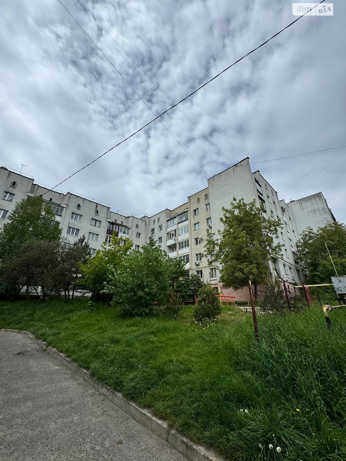 Продажа трехкомнатной квартиры в Винниках, на ул. Ивасюка 21, район Лычаковский фото 1 Продажа трехкомнатной квартиры в Винниках, на ул. Ивасюка 21, район Лычаковский фото 1