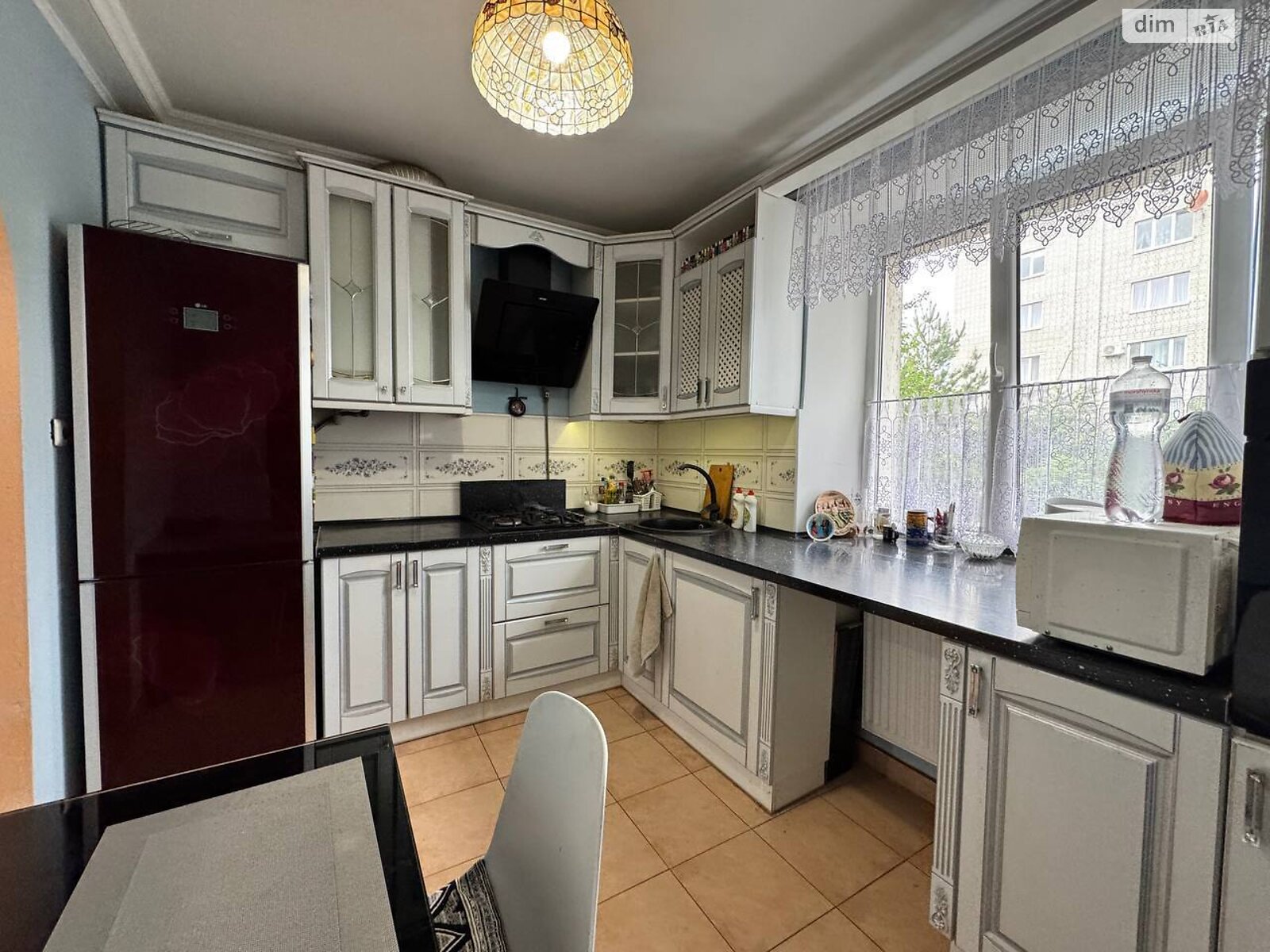 Продажа трехкомнатной квартиры в Винниках, на ул. Ивасюка, район Лычаковский фото 1 Продажа трехкомнатной квартиры в Винниках, на ул. Ивасюка, район Лычаковский фото 1