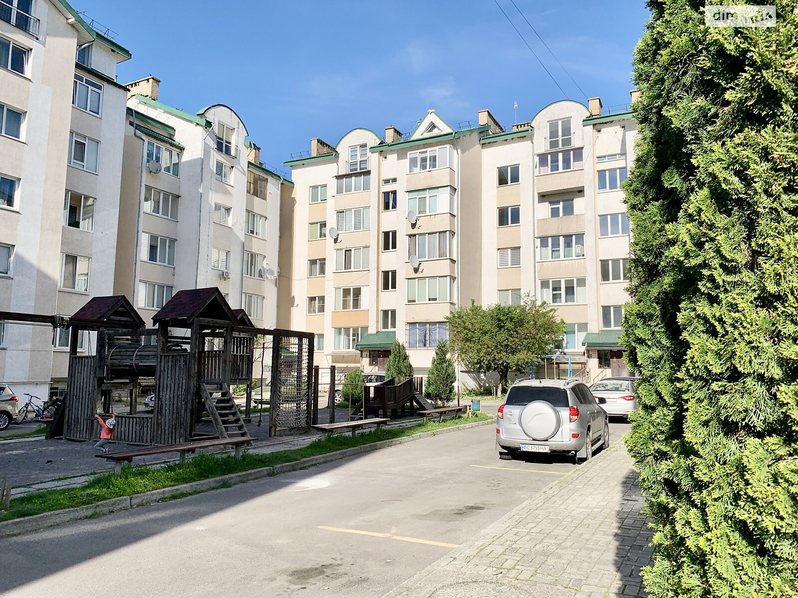 Продаж однокімнатної квартири в Винниках, на вул. Кільцева, район Личаківський фото 1 Продаж однокімнатної квартири в Винниках, на вул. Кільцева, район Личаківський фото 1