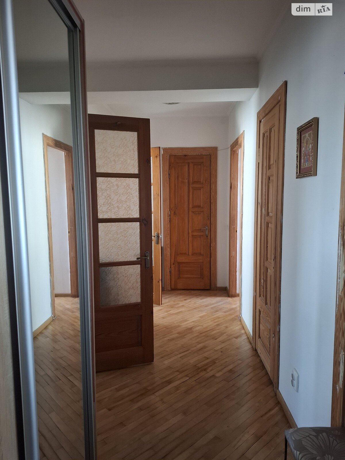 Продаж п`ятикімнатної квартири в Винниках, на вул. Кільцева, фото 1 Продаж п`ятикімнатної квартири в Винниках, на вул. Кільцева, фото 1