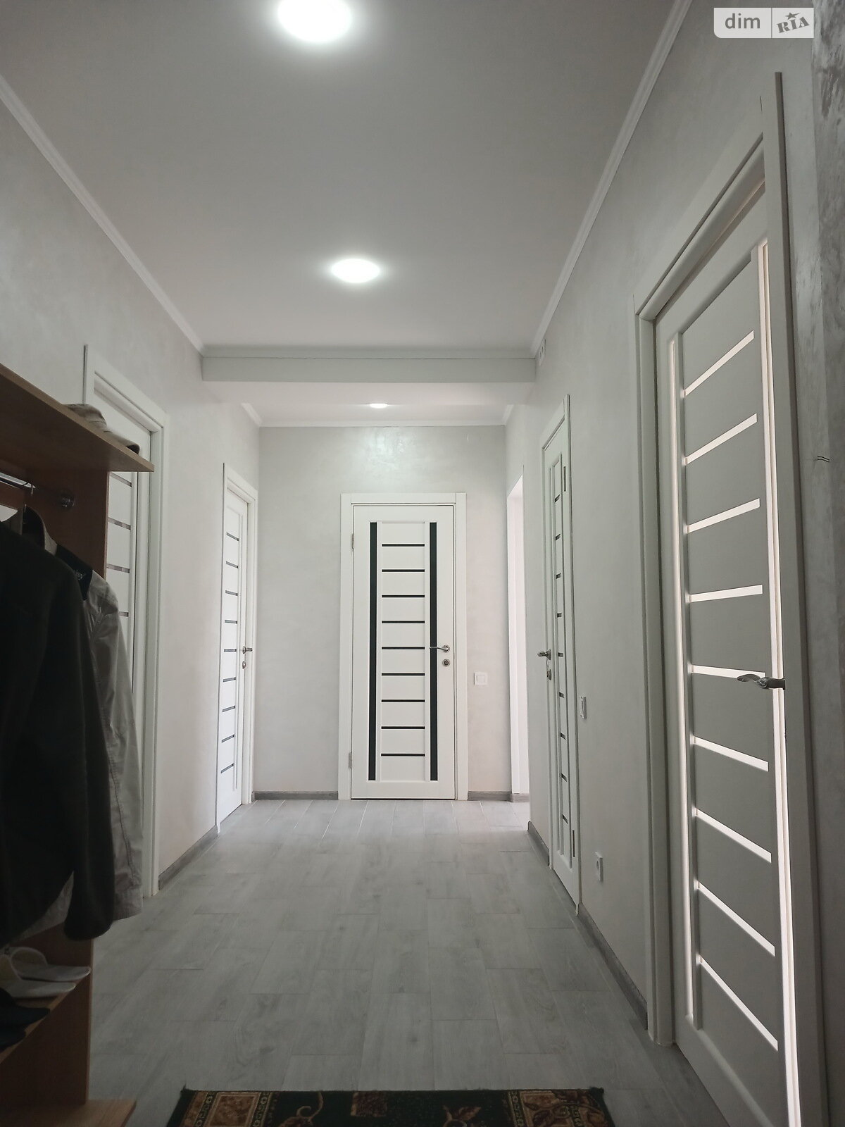 Продаж п`ятикімнатної квартири в Винниках, на вул. Кільцева 11, район Личаківський фото 1 Продаж п`ятикімнатної квартири в Винниках, на вул. Кільцева 11, район Личаківський фото 1