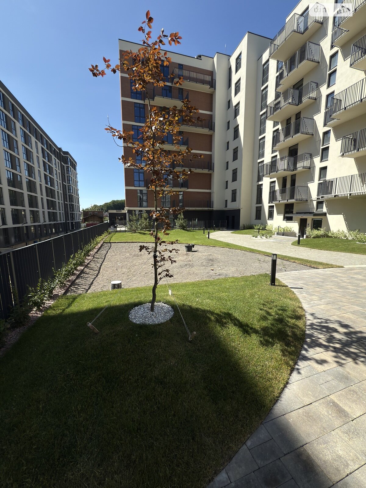Продаж трикімнатної квартири в Винниках, на вул. Лісна, район Личаківський фото 1 Продаж трикімнатної квартири в Винниках, на вул. Лісна, район Личаківський фото 1