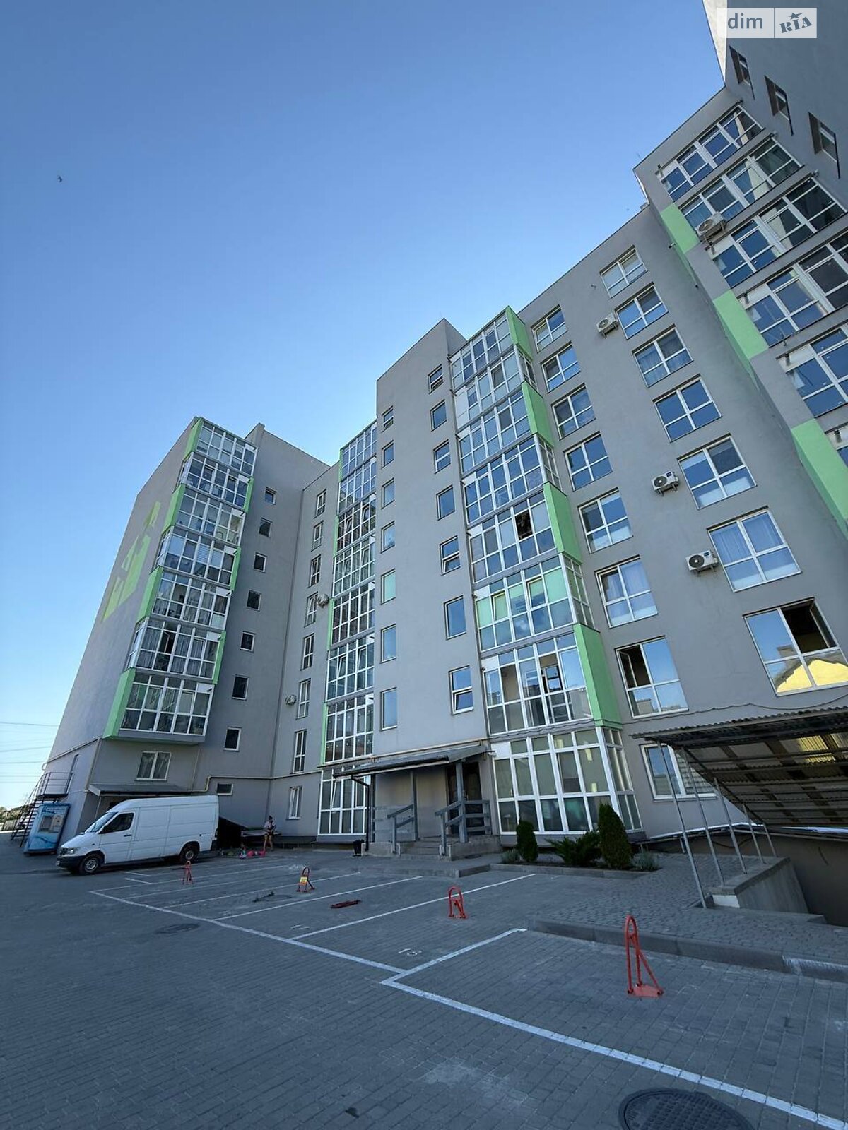 Продаж однокімнатної квартири в Винниках, на вул. Лисика, район Личаківський фото 1 Продаж однокімнатної квартири в Винниках, на вул. Лисика, район Личаківський фото 1