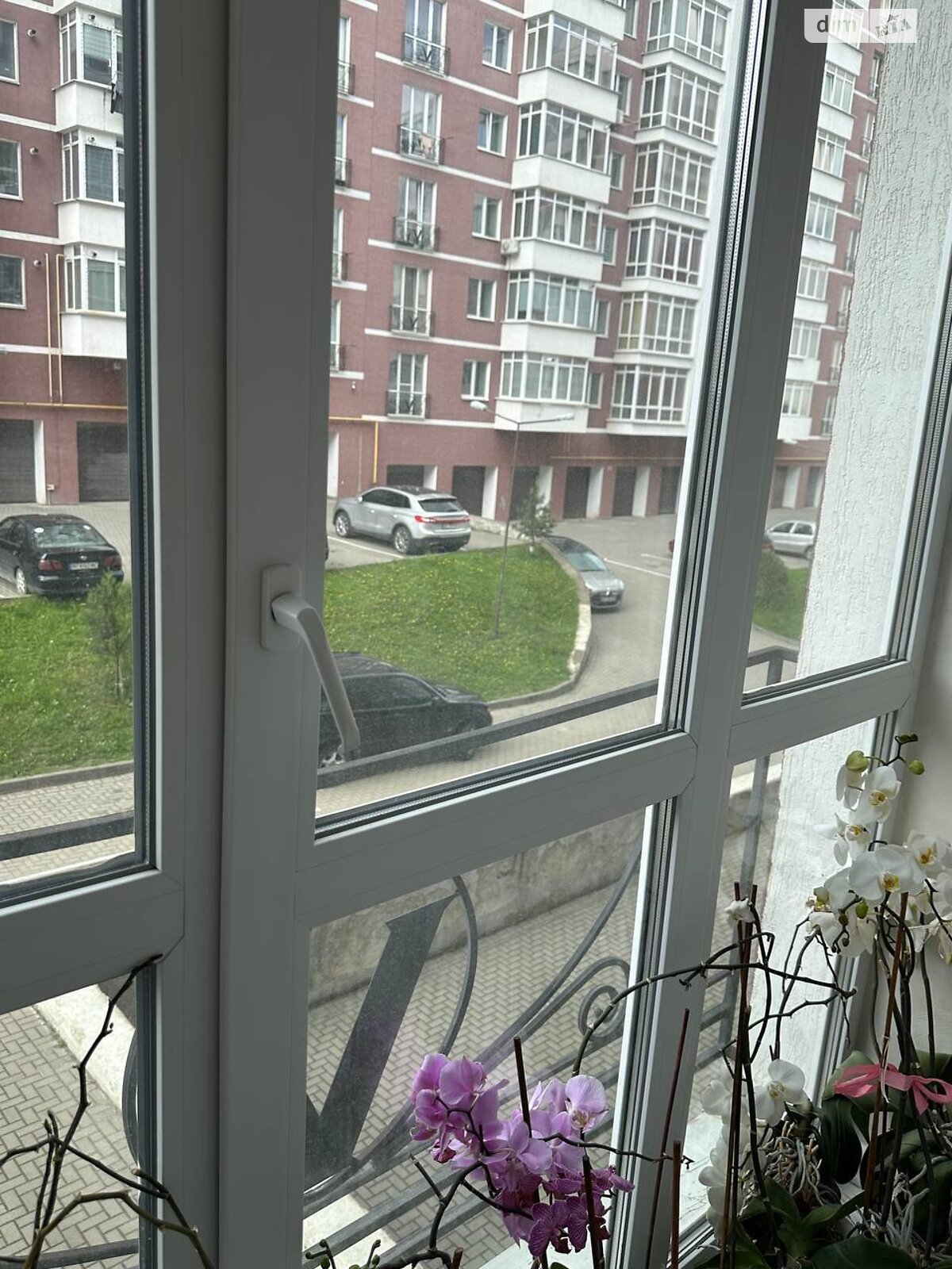 Продаж двокімнатної квартири в Винниках, на вул. Винна Гора 7, район Личаківський фото 1 Продаж двокімнатної квартири в Винниках, на вул. Винна Гора 7, район Личаківський фото 1