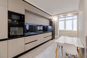 Продажа двухкомнатной квартиры в Винниках, на ул. Винная Гора 5А, район Лычаковский фото 2