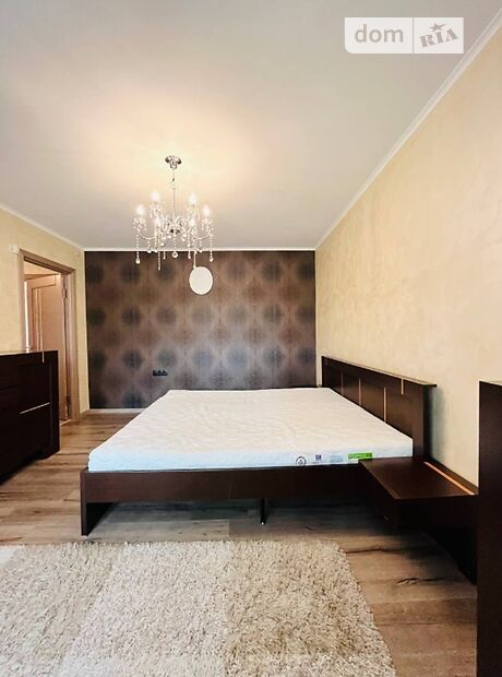 Продажа трехкомнатной квартиры в Винниках, на вулиця Володимира Івасюка, фото 1 Продажа трехкомнатной квартиры в Винниках, на вулиця Володимира Івасюка, фото 1