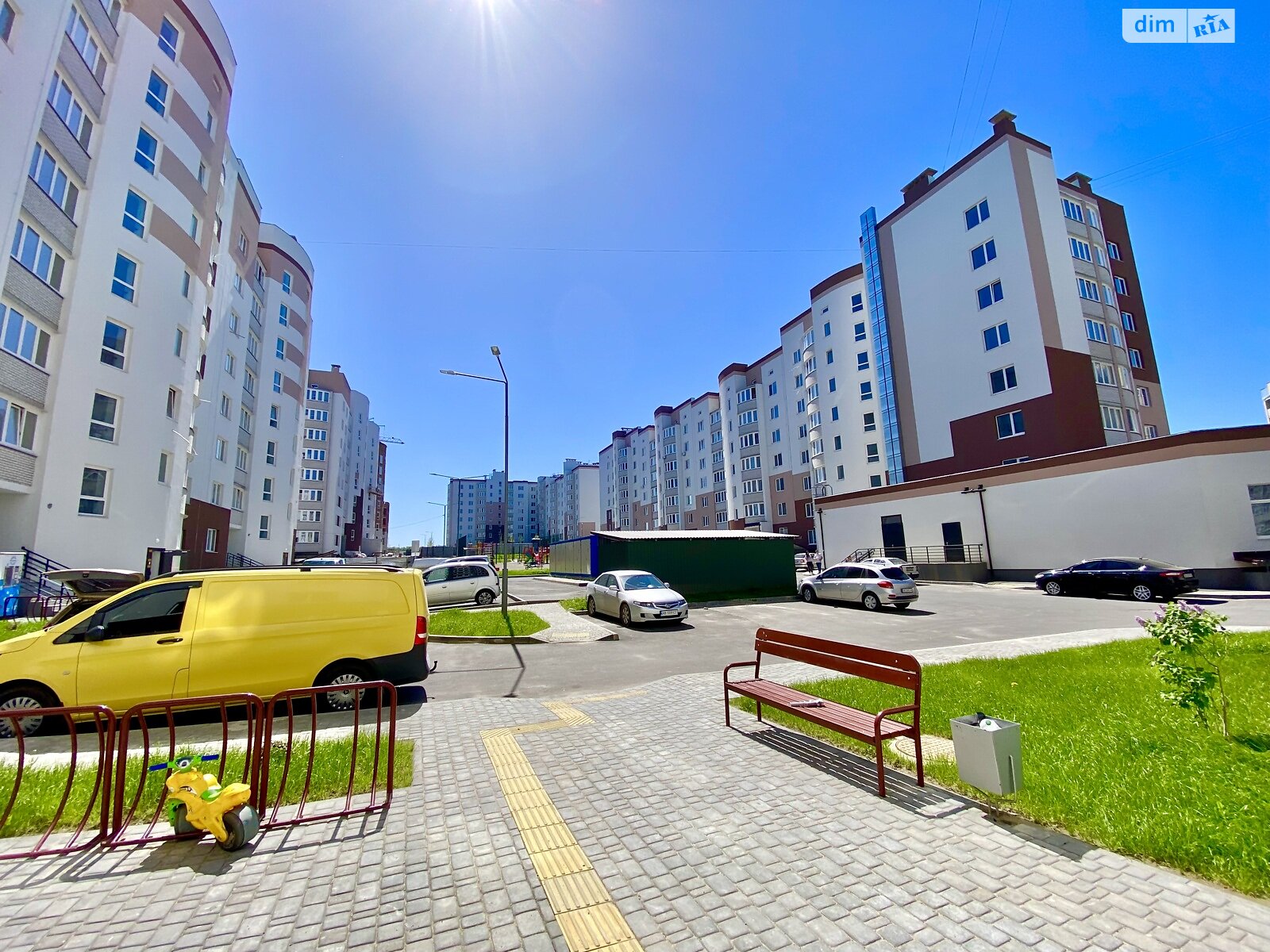 Продажа трехкомнатной квартиры в Виннице, на ул. Александровская 3, район Академический фото 1