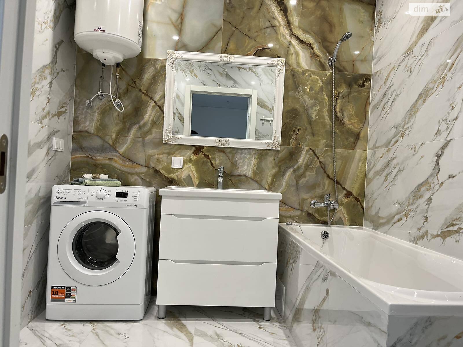 Продажа трехкомнатной квартиры в Виннице, на ул. Александровская 1, район Академический фото 1 Продажа трехкомнатной квартиры в Виннице, на ул. Александровская 1, район Академический фото 1