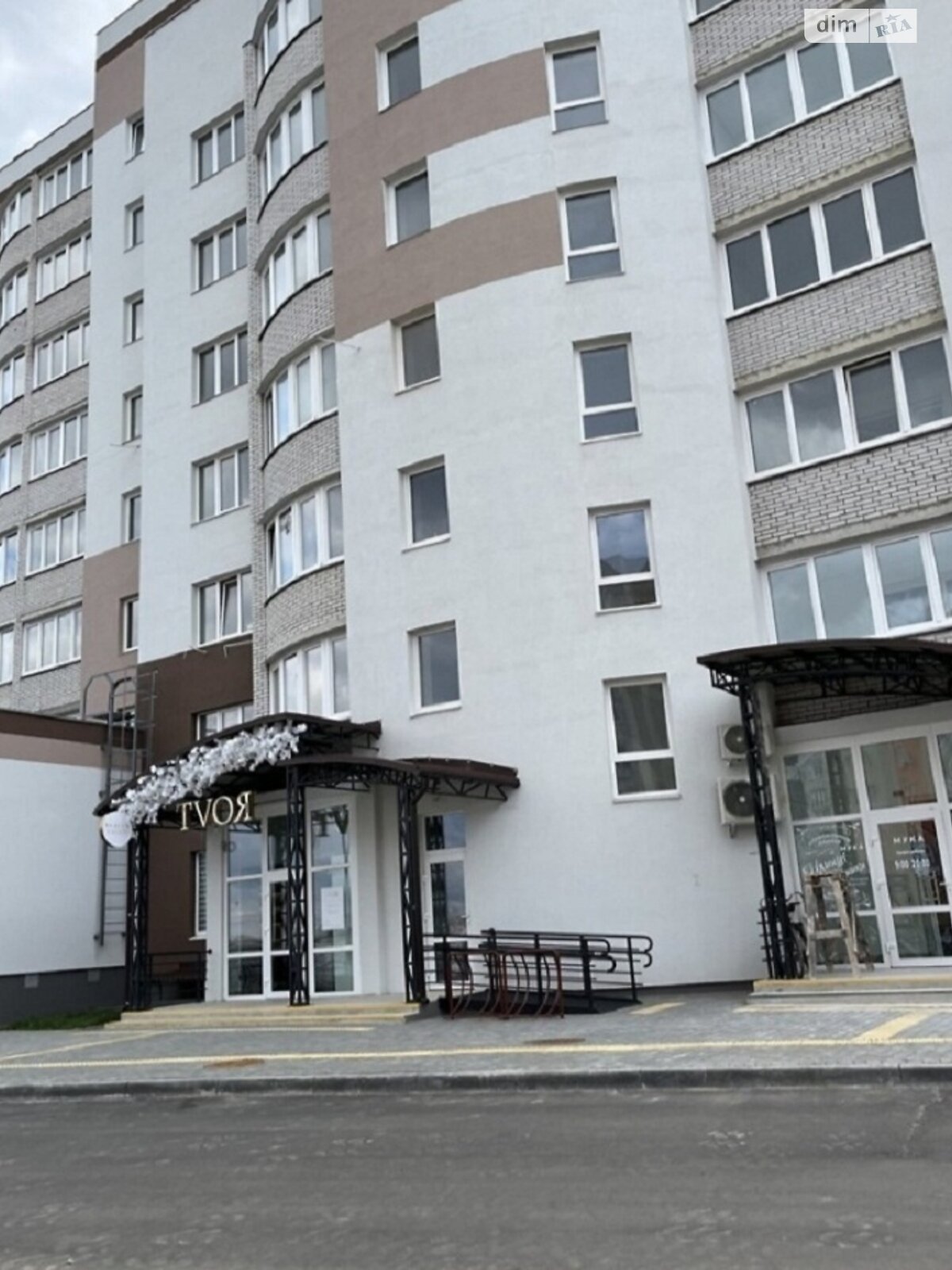 Продаж двокімнатної квартири в Вінниці, на вул. Олександрівська, район Академічний фото 1 Продаж двокімнатної квартири в Вінниці, на вул. Олександрівська, район Академічний фото 1