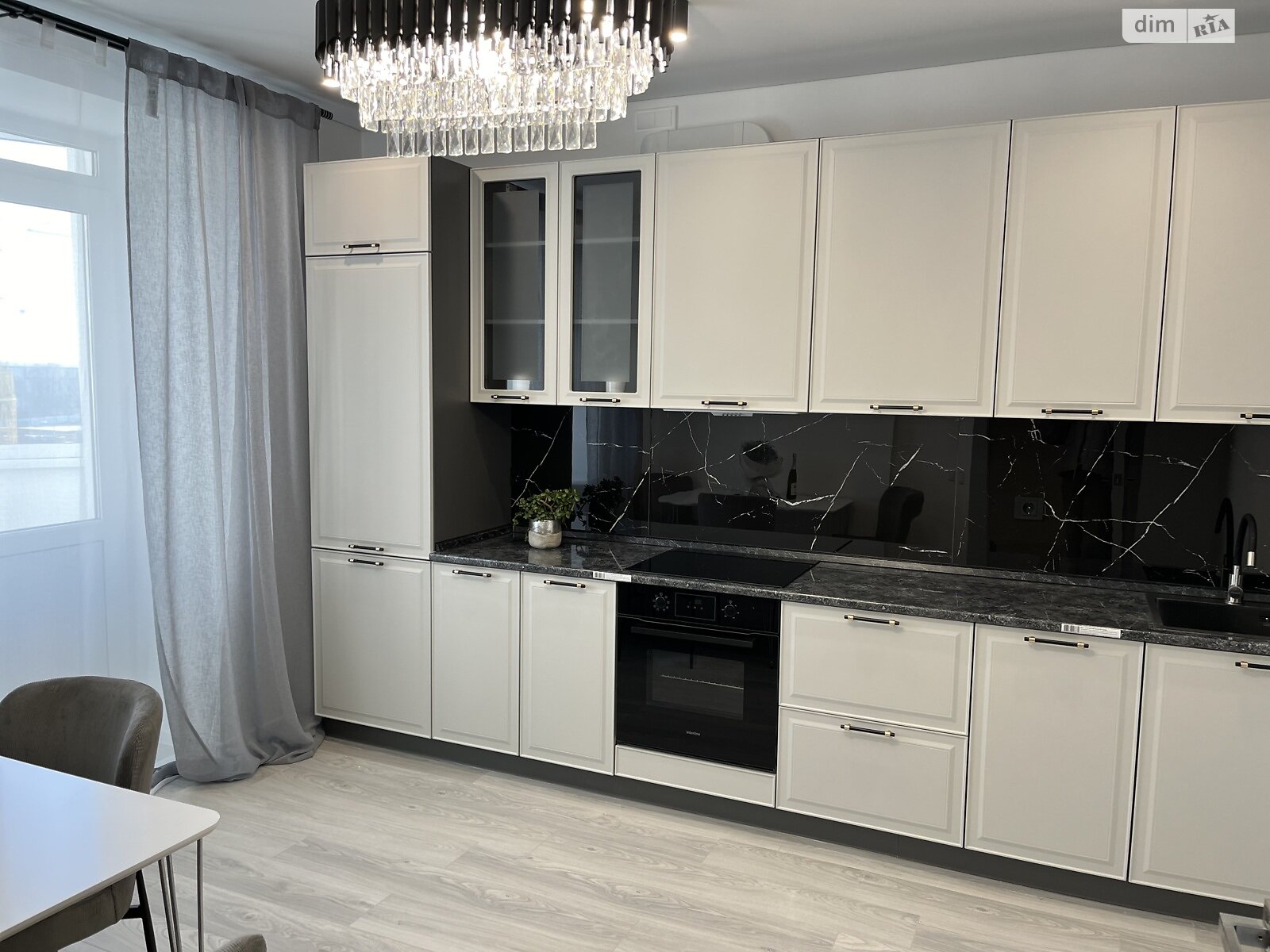Продажа трехкомнатной квартиры в Виннице, на ул. Александровская 1, кв. 99, район Академический фото 1 Продажа трехкомнатной квартиры в Виннице, на ул. Александровская 1, кв. 99, район Академический фото 1