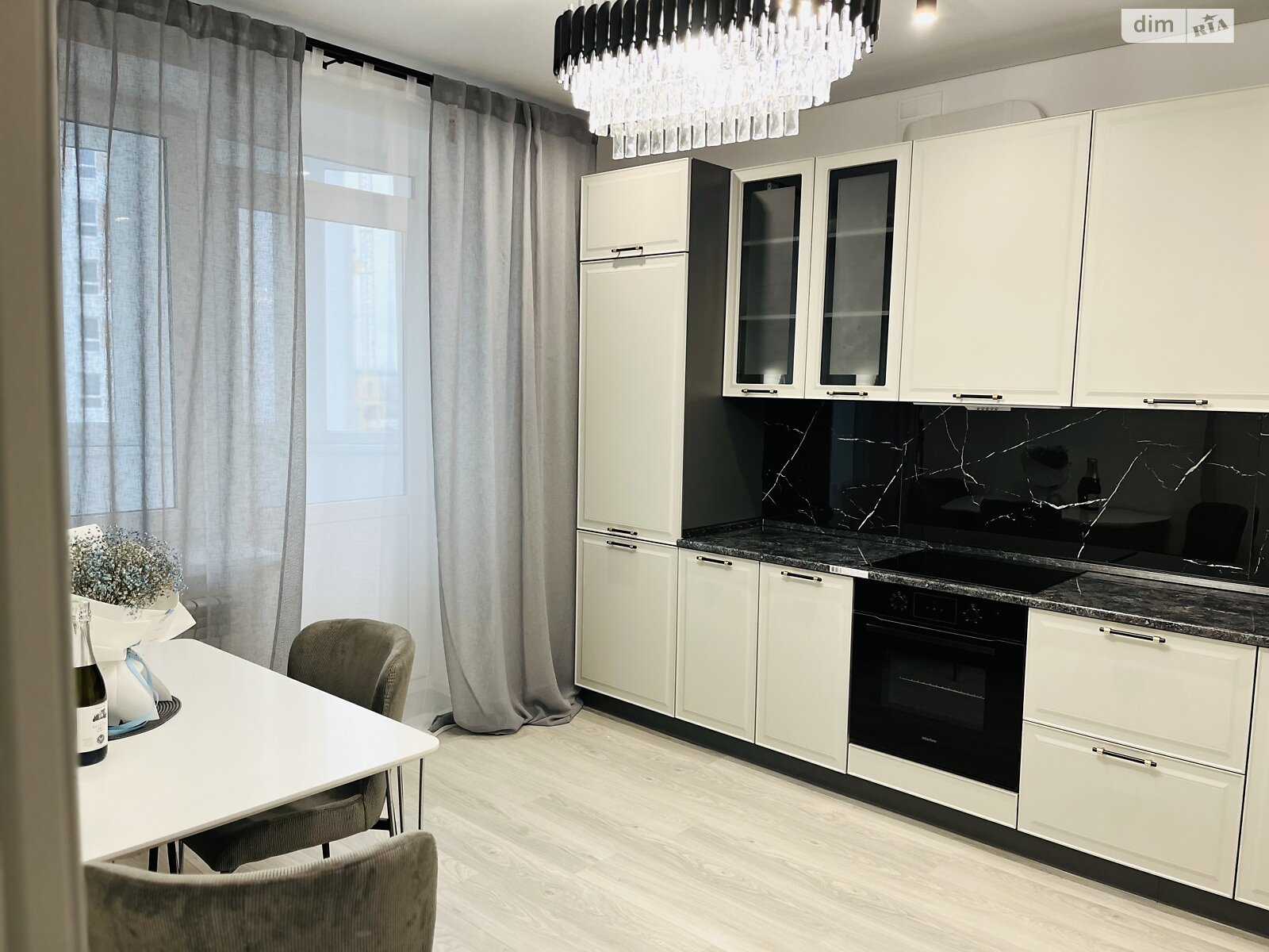 Продажа трехкомнатной квартиры в Виннице, на ул. Александровская 1, кв. 99, район Академический фото 1 Продажа трехкомнатной квартиры в Виннице, на ул. Александровская 1, кв. 99, район Академический фото 1