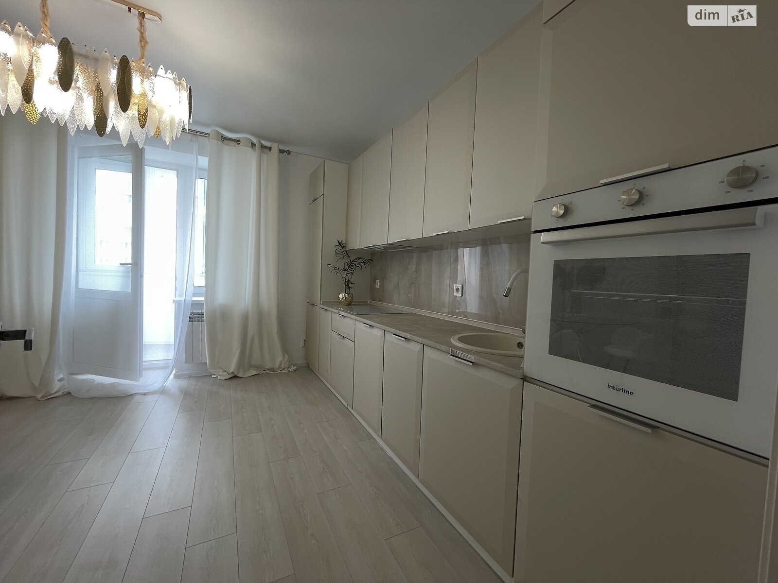 Продажа двухкомнатной квартиры в Виннице, на ул. Александровская 3, район Академический фото 1 Продажа двухкомнатной квартиры в Виннице, на ул. Александровская 3, район Академический фото 1