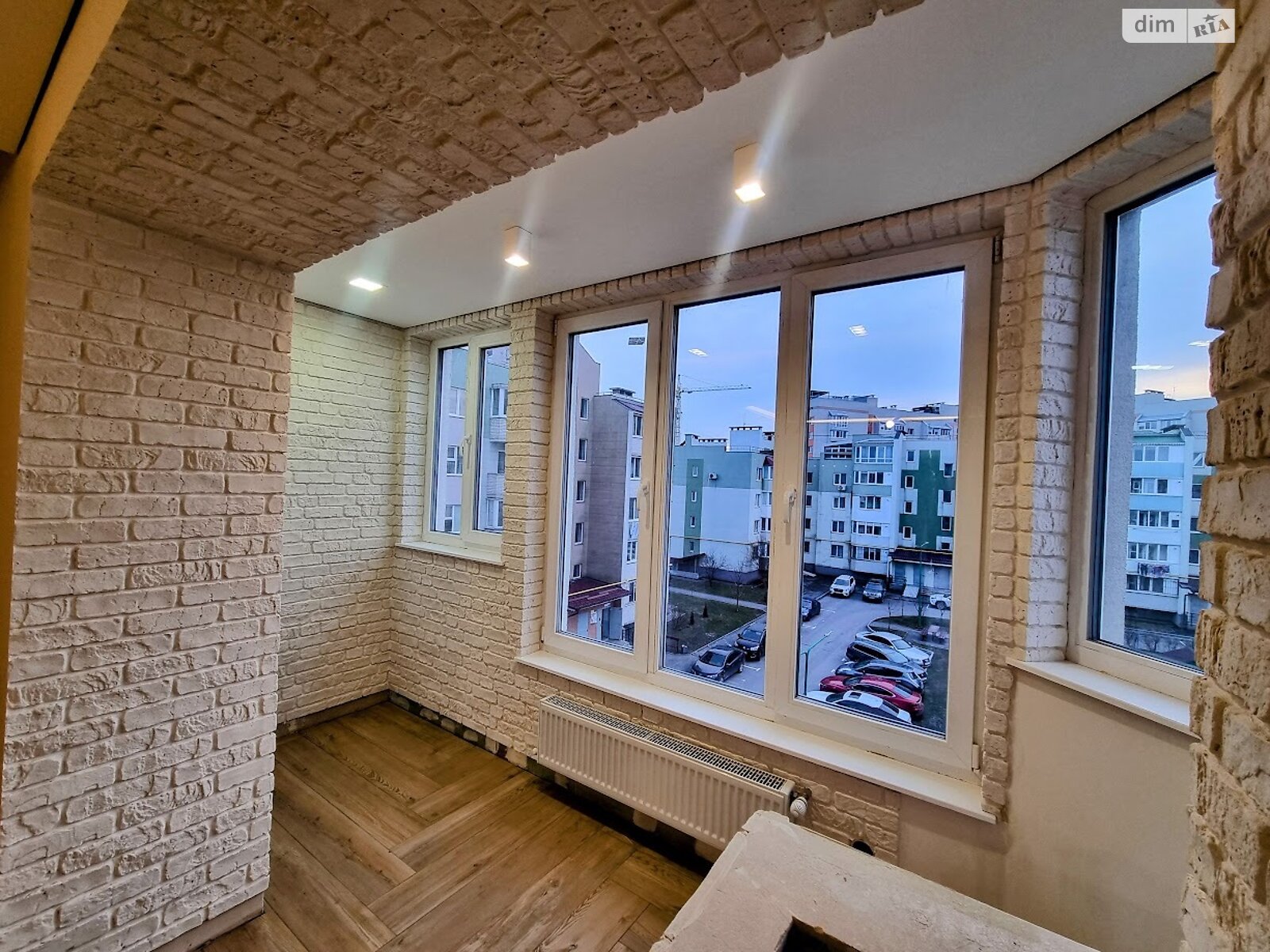 Продаж чотирикімнатної квартири в Вінниці, на вул. Миколаївська, район Академічний фото 1