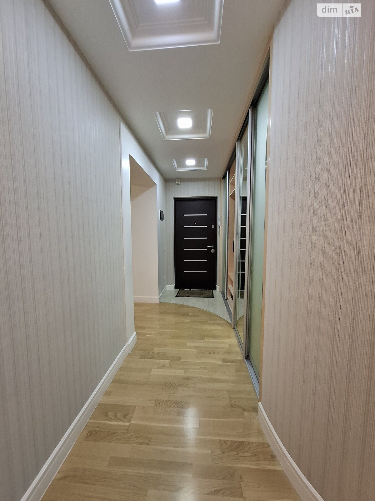 Продаж трикімнатної квартири в Вінниці, на вул. Миколаївська, район Академічний фото 1 Продаж трикімнатної квартири в Вінниці, на вул. Миколаївська, район Академічний фото 1