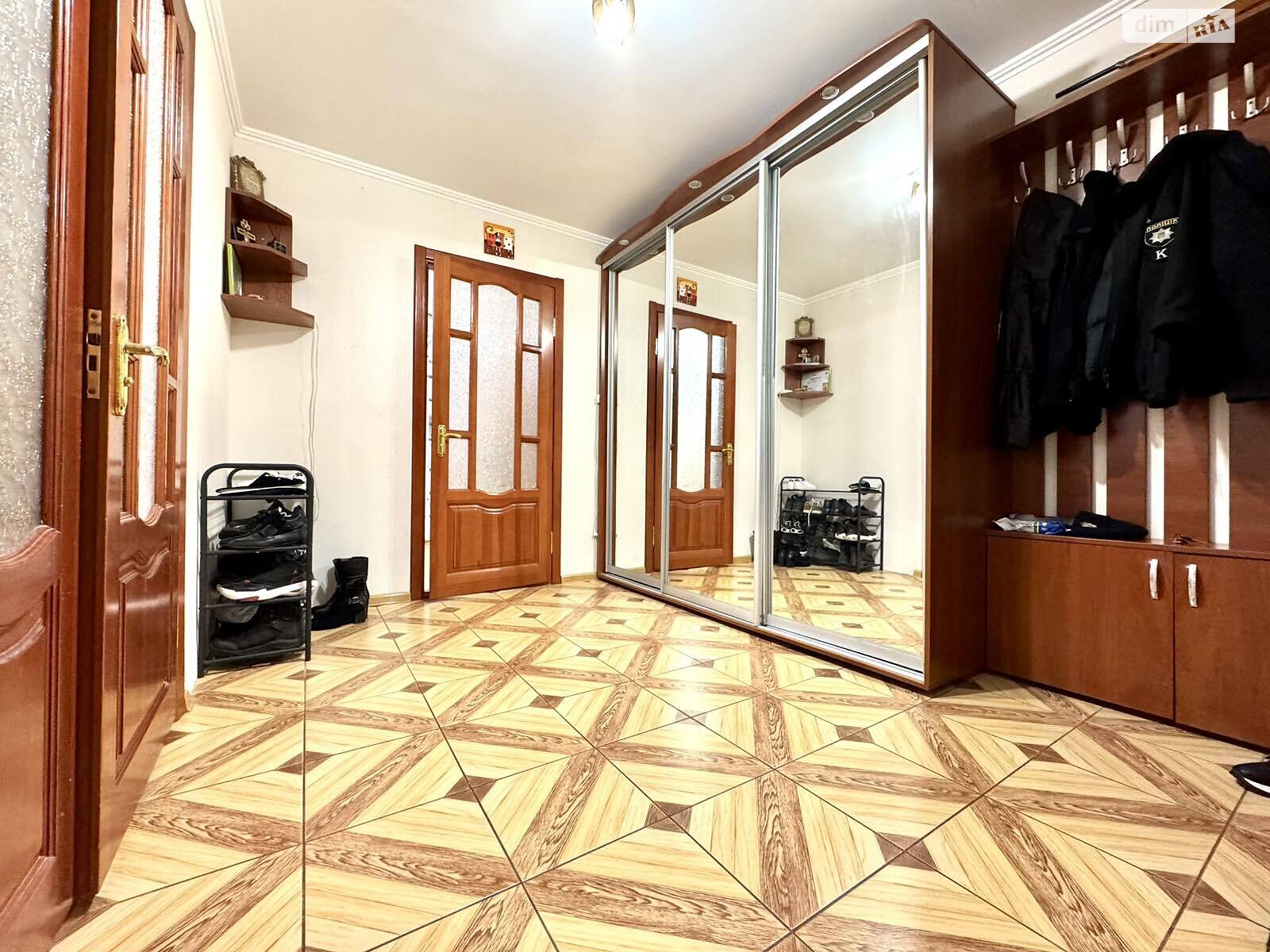 Продаж двокімнатної квартири в Вінниці, на вул. Миколаївська 8, район Академічний фото 1 Продаж двокімнатної квартири в Вінниці, на вул. Миколаївська 8, район Академічний фото 1