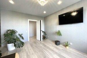 Продаж трикімнатної квартири в Вінниці, на вул. Миколаївська, район Академічний фото 2