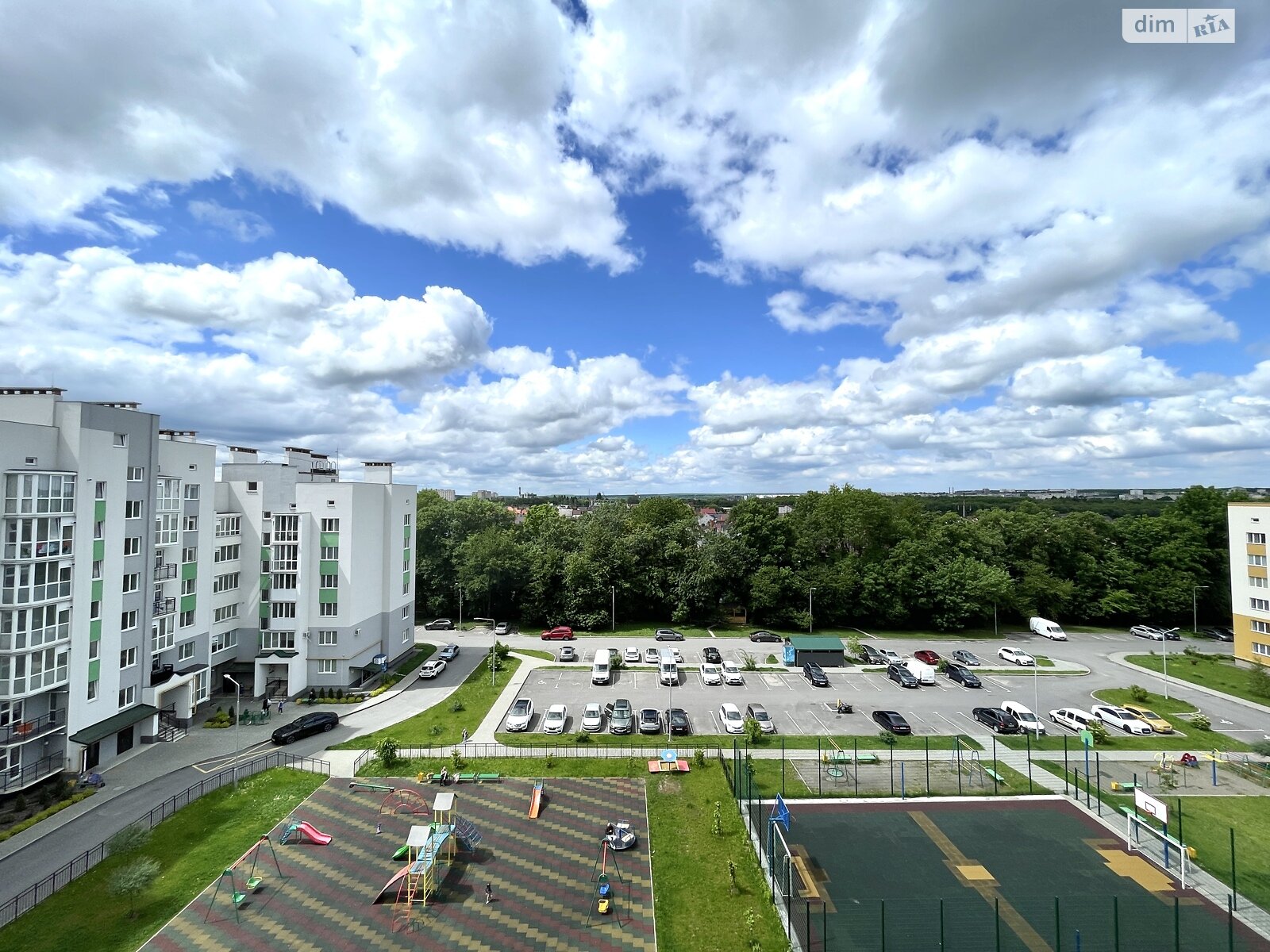 Продаж трикімнатної квартири в Вінниці, на вул. Миколаївська, район Академічний фото 1 Продаж трикімнатної квартири в Вінниці, на вул. Миколаївська, район Академічний фото 1