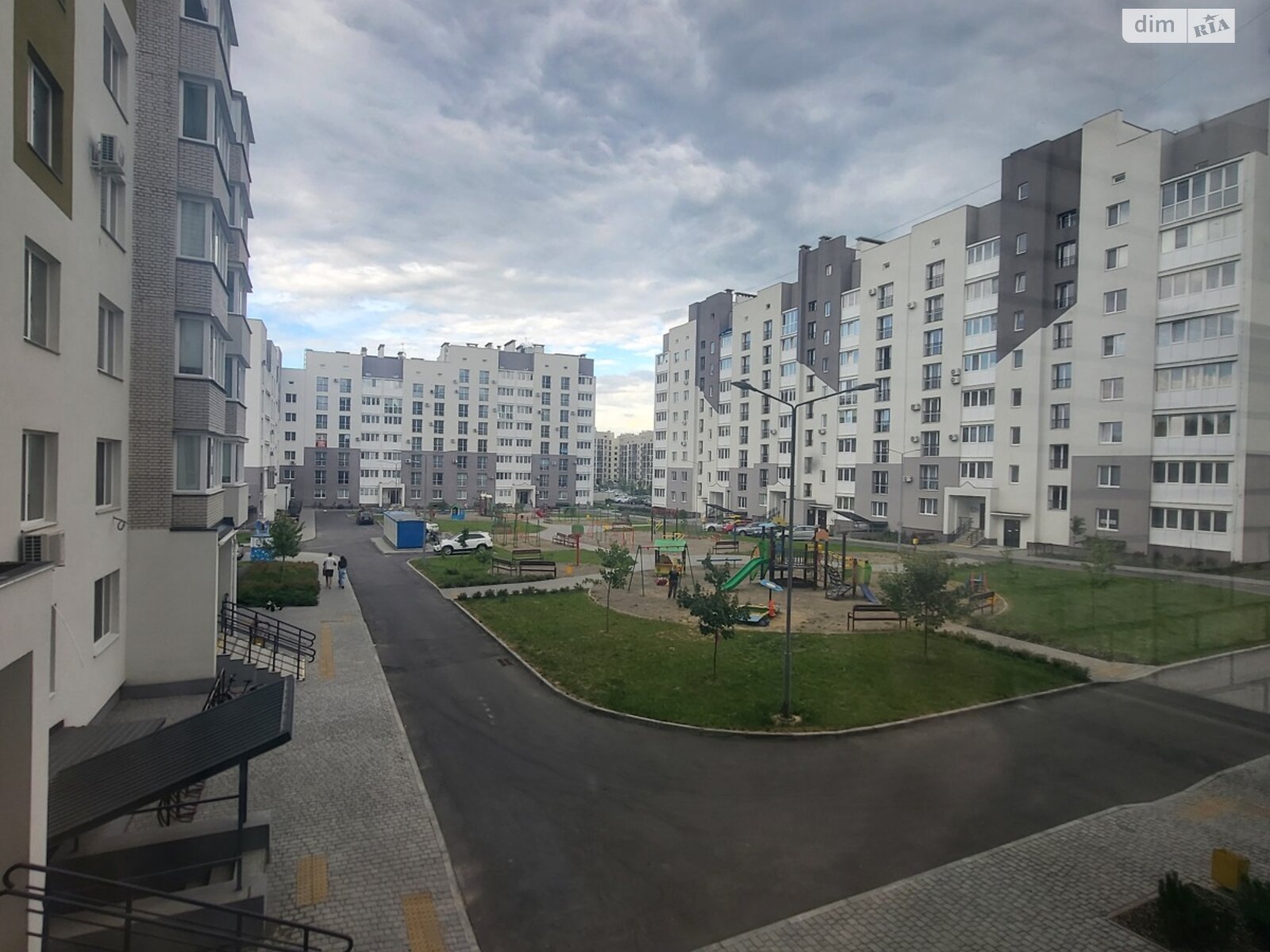Продаж трикімнатної квартири в Вінниці, на вул. Миколаївська, район Академічний фото 1 Продаж трикімнатної квартири в Вінниці, на вул. Миколаївська, район Академічний фото 1