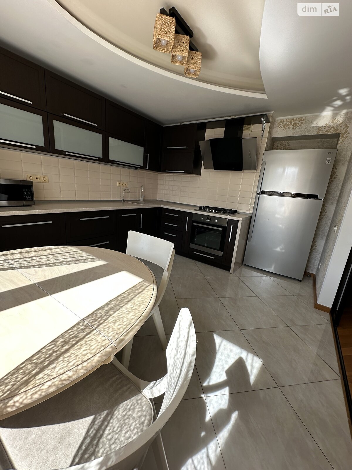 Продаж трикімнатної квартири в Вінниці, на вул. Миколаївська 16, район Академічний фото 1 Продаж трикімнатної квартири в Вінниці, на вул. Миколаївська 16, район Академічний фото 1