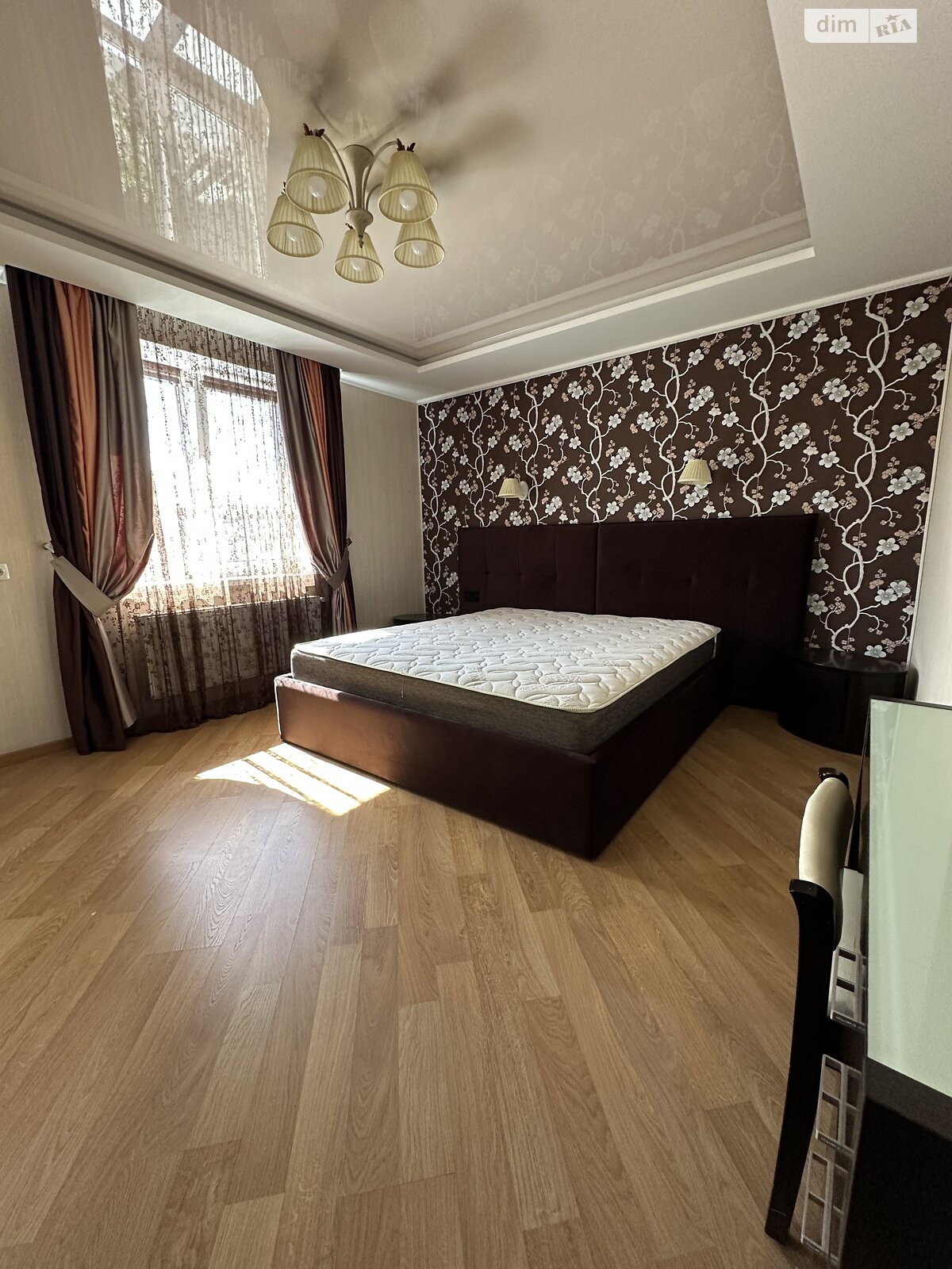 Продаж трикімнатної квартири в Вінниці, на вул. Миколаївська 16, район Академічний фото 1 Продаж трикімнатної квартири в Вінниці, на вул. Миколаївська 16, район Академічний фото 1