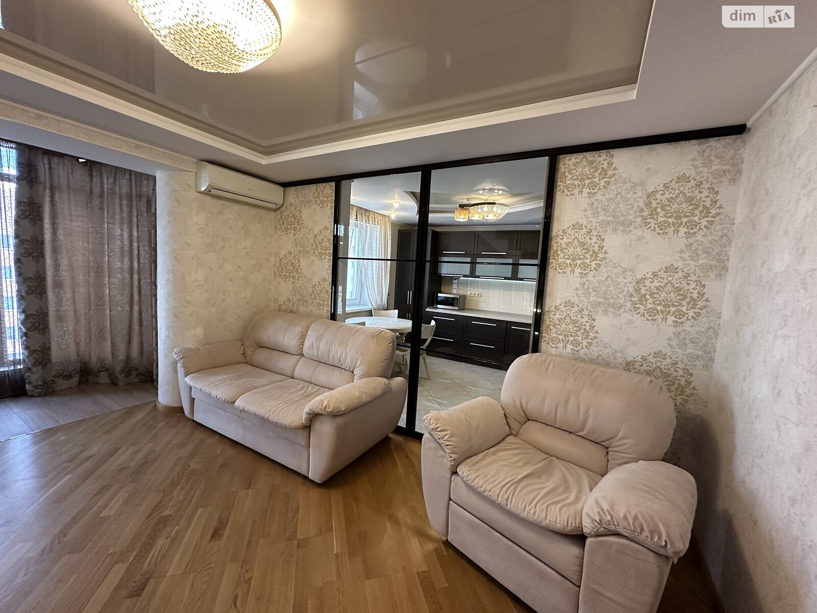 Продаж трикімнатної квартири в Вінниці, на вул. Миколаївська 16, район Академічний фото 1 Продаж трикімнатної квартири в Вінниці, на вул. Миколаївська 16, район Академічний фото 1