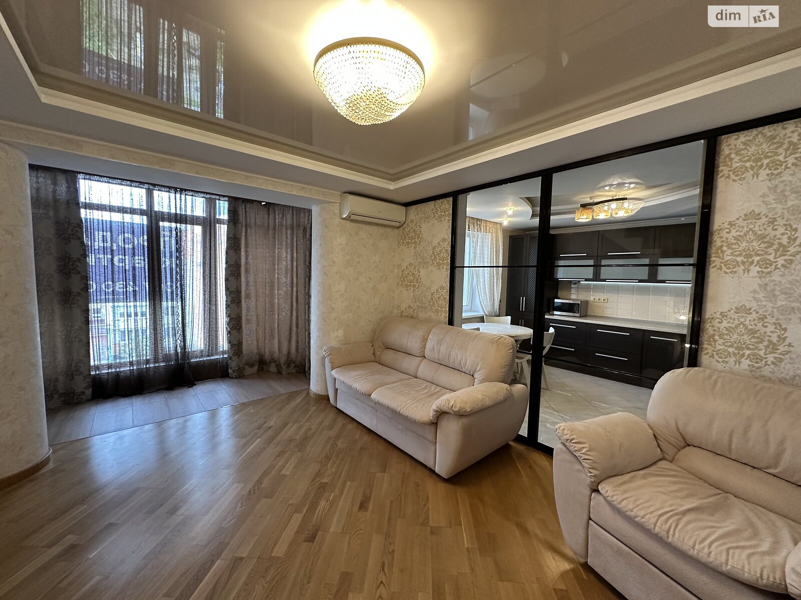 Продаж трикімнатної квартири в Вінниці, на вул. Миколаївська 16, район Академічний фото 1 Продаж трикімнатної квартири в Вінниці, на вул. Миколаївська 16, район Академічний фото 1